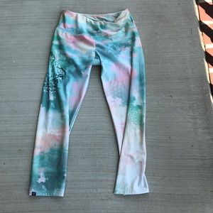Cropped hot yoga leggings